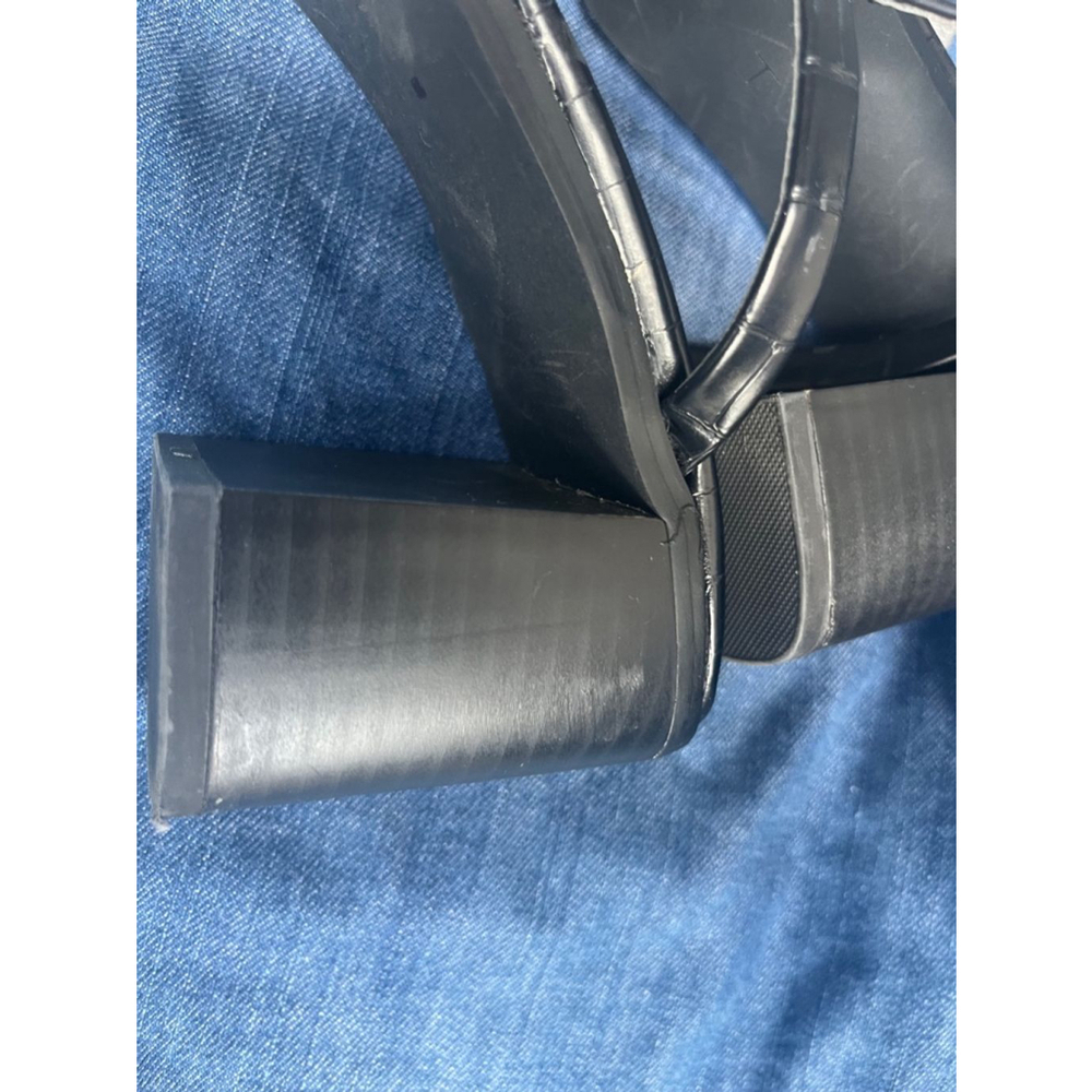 Women's Halston Black Leather Sandals Size 7.5 - Picture 12 of 12